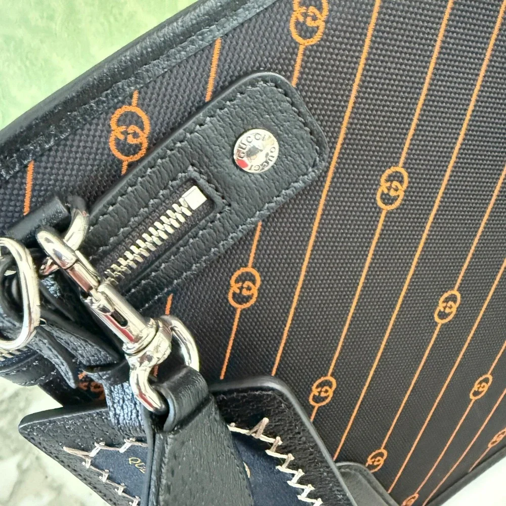 NWT Gucci 752595 Unisex Interlocking Medium GG Messenger Bag‎